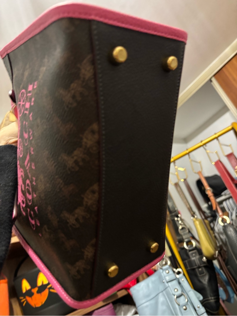 Coach Field Tote - Picture 3 of 5